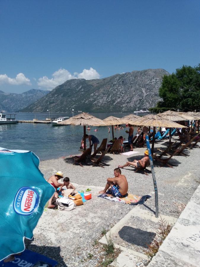 Apartment Deki Studio Kotor Exterior foto